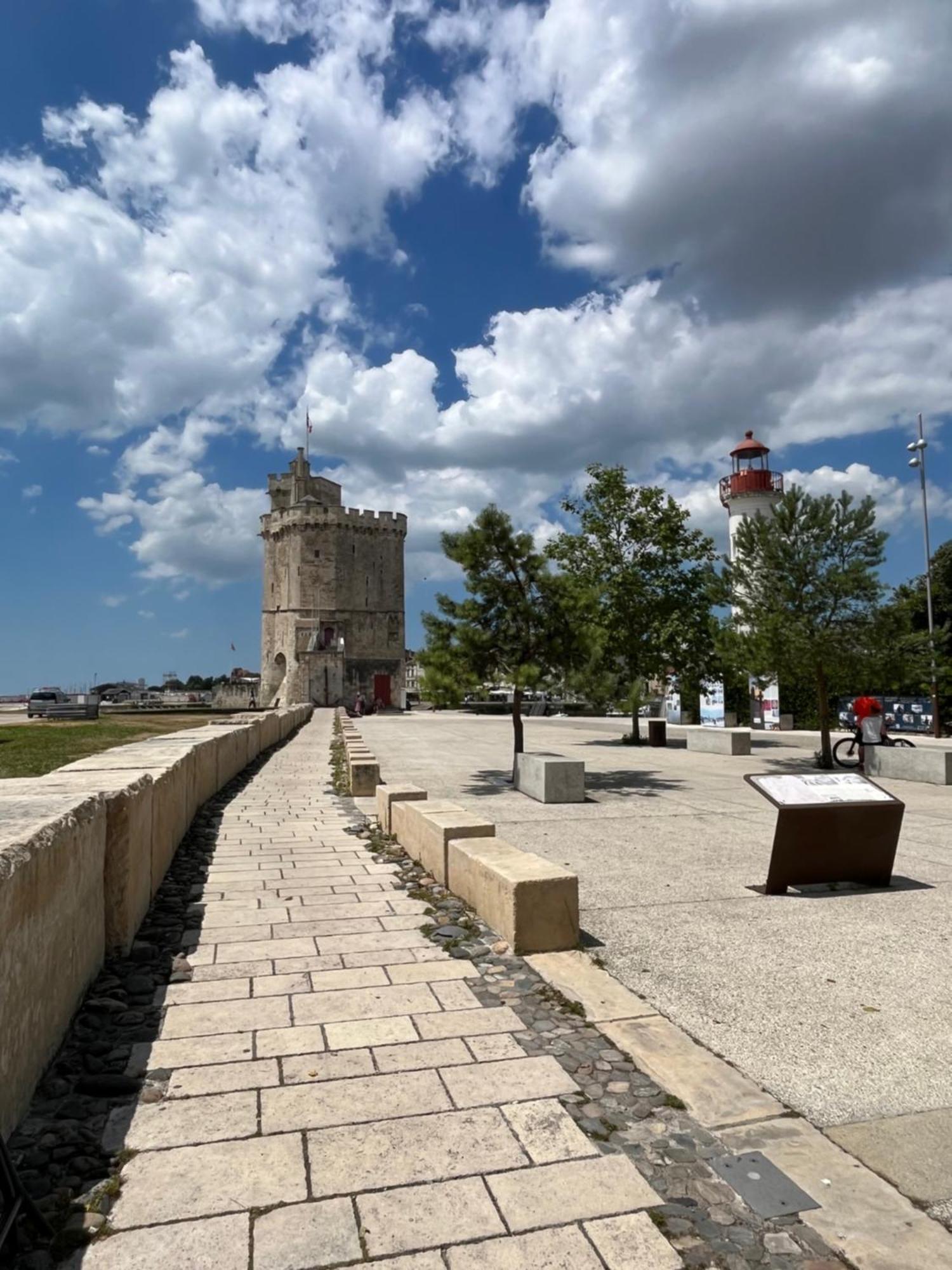 La Tour Saint-Nicolas La Rochelle  Extérieur photo