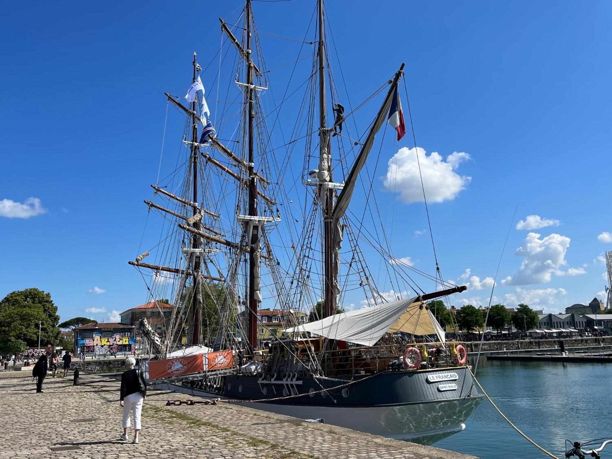 La Tour Saint-Nicolas La Rochelle  Extérieur photo